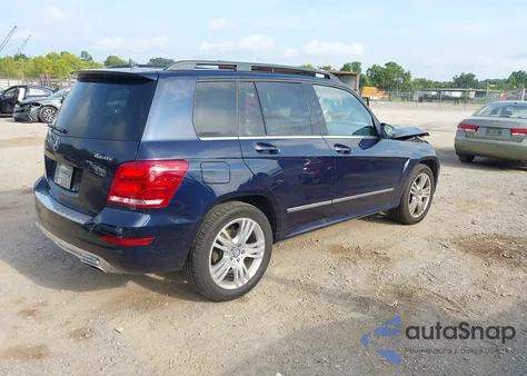 2015 Mercedes-Benz Glk 350 4Matic z USA, uszkodzony, nr VIN WDCGG8JB6FG435835